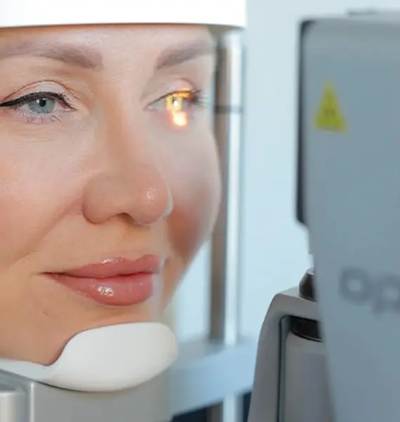 Examination Process at Eye Clinic London