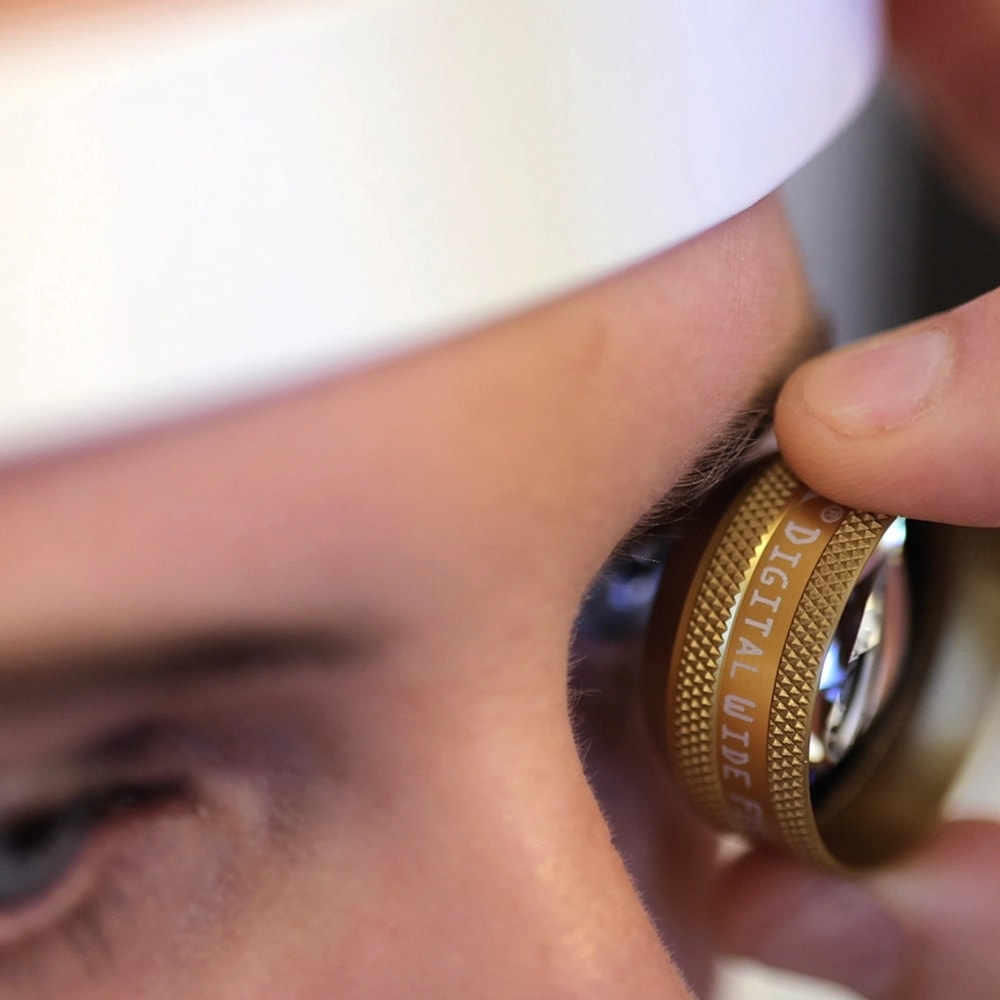 Diagnosis at Eye Clinic London